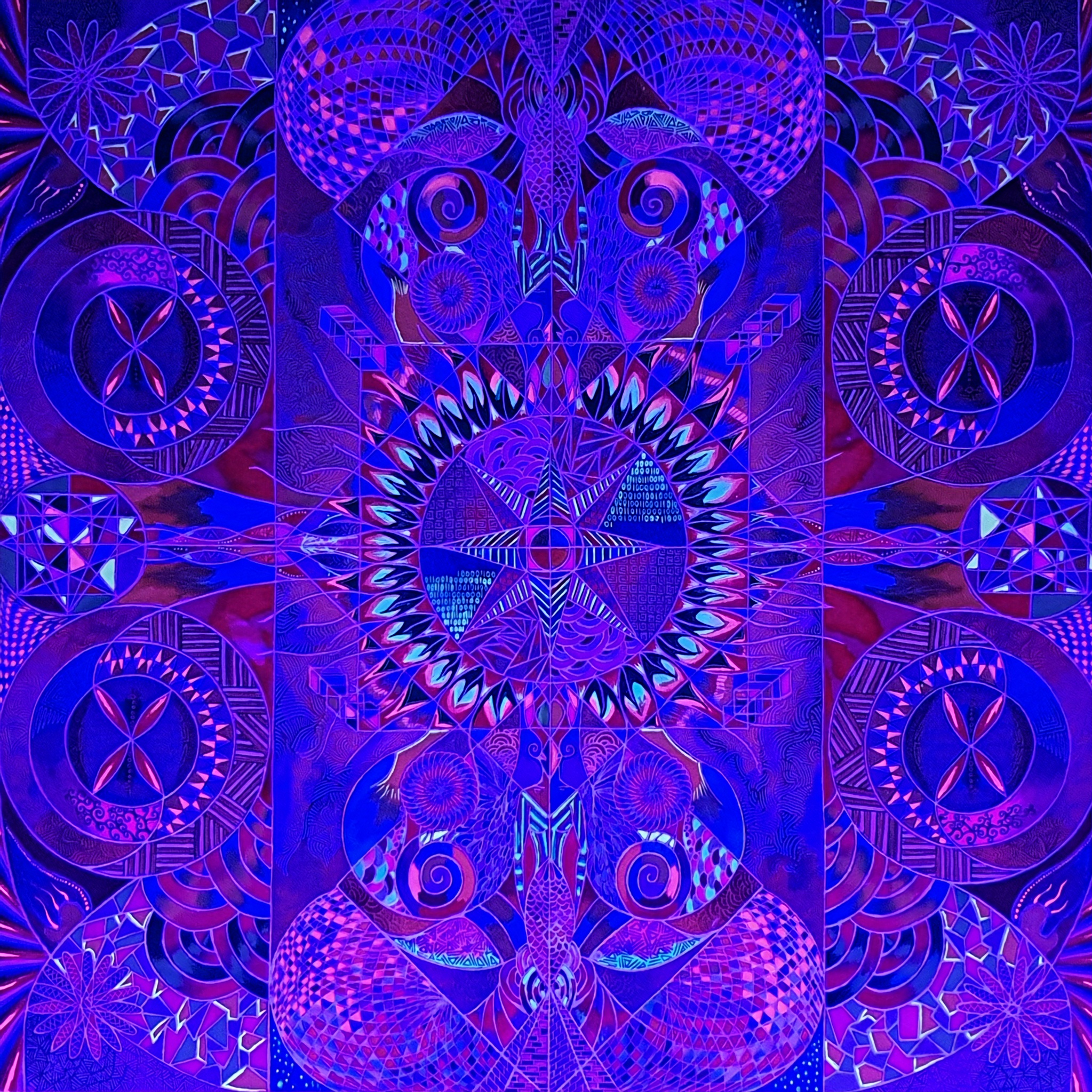 Sekhmet under Blacklight